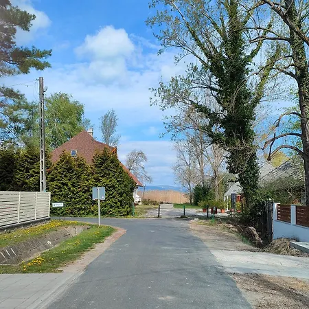 Perge Uedueloevilla Ubytování v soukromí