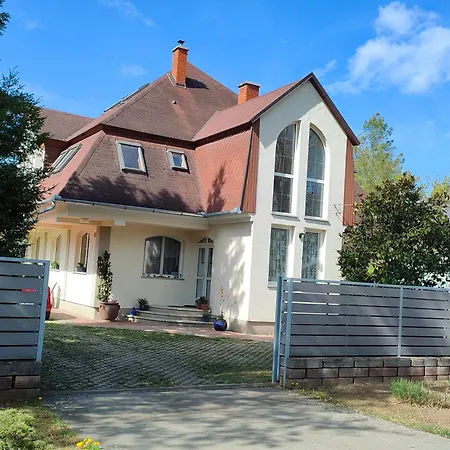 Perge Uedueloevilla *